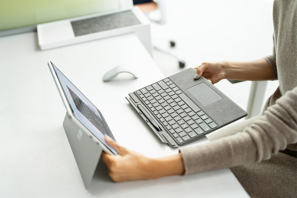 Microsoft Surface Buy2Save40 SurfaceBundles 11.7.23accessories