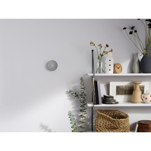 Google Nest Thermostat Charcoal   2.4" QVGA IPS Display   Bluetooth Low Energy & 802.15.4 @ 2.4 GHz   Finds Extra Ways To Save   Heating And Cooling System Alerts   Easy Schedule Setup 