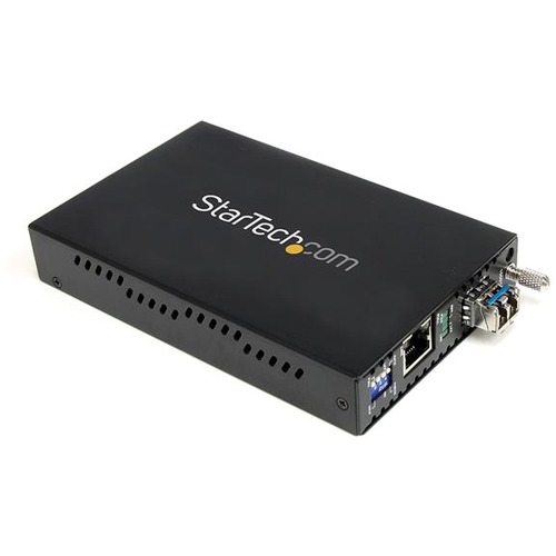 StarTech.com 1000 Mbps Gigabit Single Mode Fiber Media Converter LC 40 Km 300/500