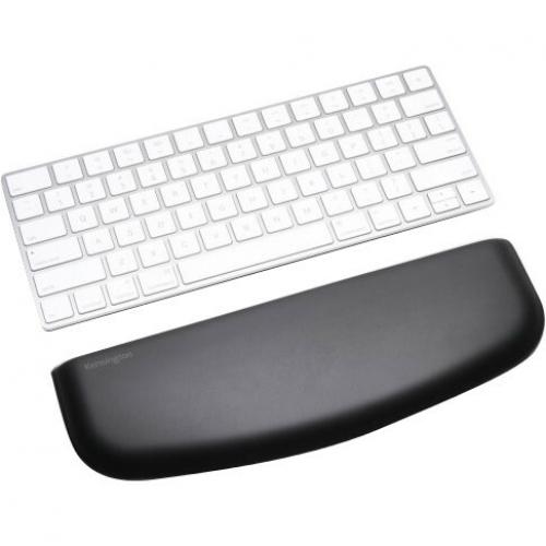 Kensington ErgoSoft Wrist Rest For Slim, Compact Keyboards Alternate-Image1/500