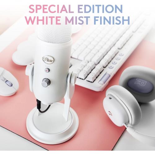 Blue Yeti Wired Microphone   White Mist Alternate-Image1/500