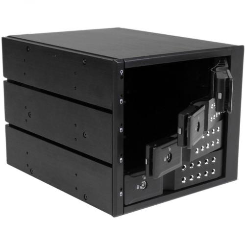 StarTech.com 4 Bay Aluminum Trayless Hot Swap Mobile Rack Backplane For 3.5in SAS II/SATA III   6 Gbps HDD Alternate-Image2/500