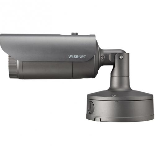 Wisenet XNO 9082R Outdoor HD Network Camera   Bullet Alternate-Image2/500
