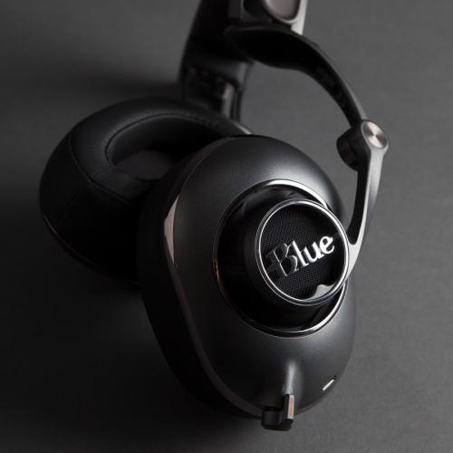 Blue Mix Fi (Formerly Mo Fi) Studio Headphones With Built In Audiophile Amp Alternate-Image2/500