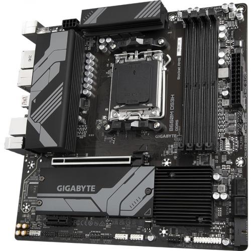 Gigabyte B650M DS3H Gaming Desktop Motherboard   AMD B650 Chipset   Socket AM5   Micro ATX Alternate-Image2/500