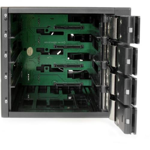 StarTech.com 4 Bay Aluminum Trayless Hot Swap Mobile Rack Backplane For 3.5in SAS II/SATA III   6 Gbps HDD Alternate-Image3/500