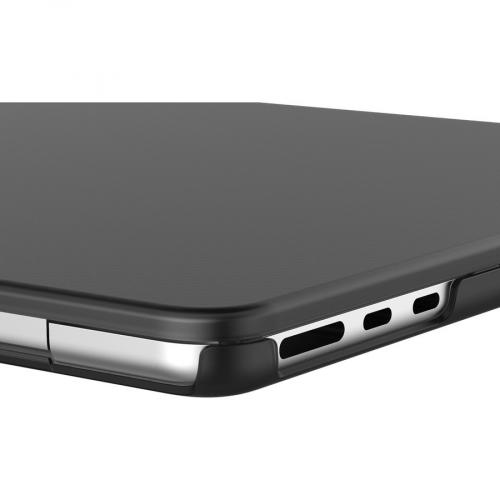 Incase Hardshell Case Dots For MacBook Air M2 (13 Inch, 2022) Alternate-Image3/500
