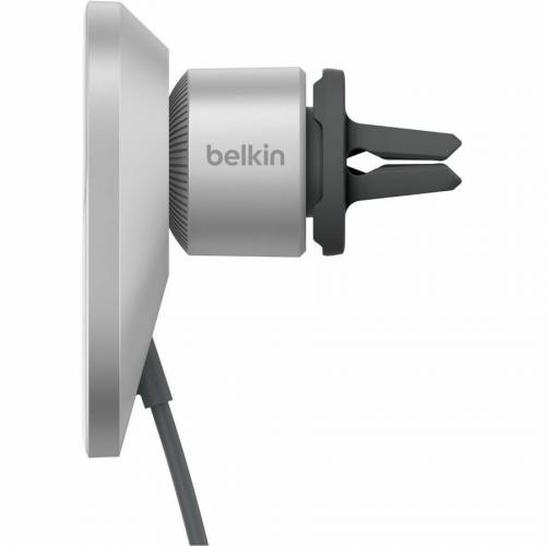 Belkin BoostCharge Pro Wireless Car Charger With Official MagSafe Charging 15W Alternate-Image3/500