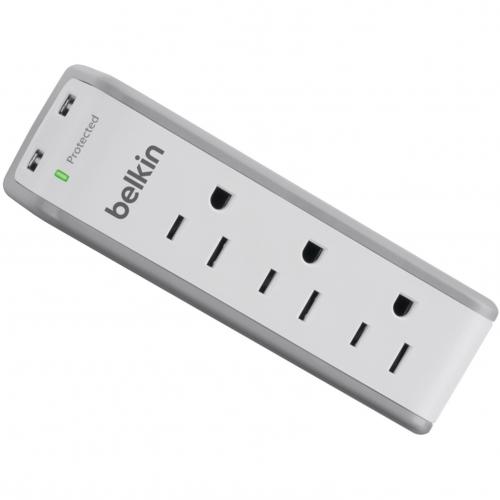 Belkin 3 Outlet Mini Surge Protector With USB Ports (2.1 AMP) Alternate-Image4/500