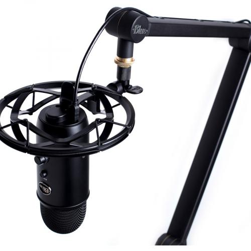 Blue Yeticaster Wired Electret Condenser Microphone   Black Alternate-Image4/500