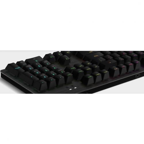 Logitech G512 CARBON LIGHTSYNC RGB Mechanical Gaming Keyboard With GX Brown Switches And USB Passthrough (Tactile) Alternate-Image4/500