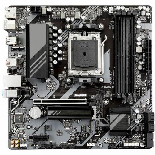 Gigabyte Desktop Motherboard AMD B650 Chipset Socket AM5