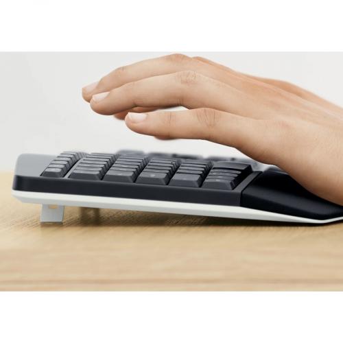 Logitech&reg; MK850 Performance Wireless Keyboard And Mouse Combo Alternate-Image5/500