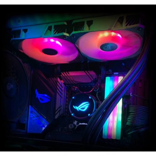 ASUS ROG Strix LC 360 RGB White Edition All In One Liquid CPU Cooler With Aura Sync RGB, And Triple ROG 120mm Addressable RGB Radiator Fans Alternate-Image5/500