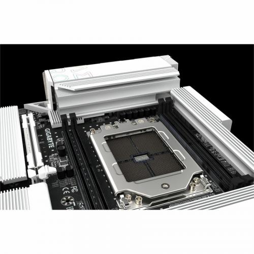 Gigabyte Ultra Durable TRX50 AERO D Desktop Motherboard   AMD TRX50 Chipset   Socket STR5   Extended ATX Alternate-Image5/500
