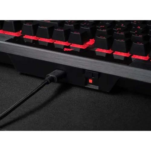 Corsair K70 Gaming Keyboard Alternate-Image6/500