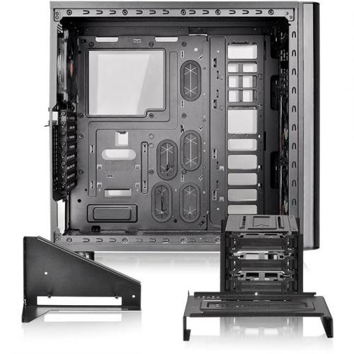 Thermaltake View 31 Tempered Glass RGB Edition Mid Tower Chassis Alternate-Image7/500