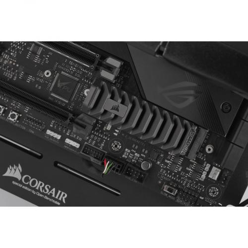 Corsair MP600 PRO XT 1 TB Solid State Drive   M.2 2280 Internal   PCI Express NVMe (PCI Express NVMe 4.0 X4) Alternate-Image7/500