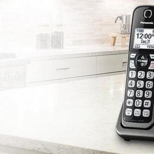 Panasonic KX TGD530M DECT 6.0 1.90 GHz Cordless Phone   Metallic Black Life-Style/500