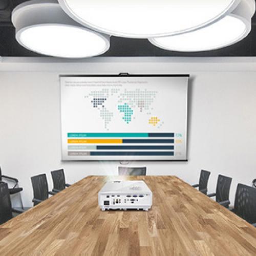 BenQ MH733 3D Ready DLP Projector Life Style/500