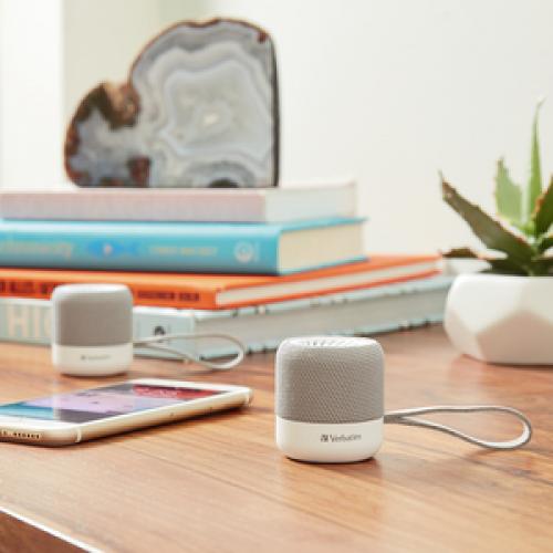 Verbatim Portable Bluetooth Speaker System   White Life-Style/500