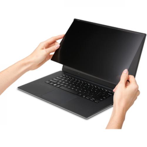 Kensington MagPro 15.6" (16:9) Laptop Privacy Screen With Magnetic Strip Life-Style/500
