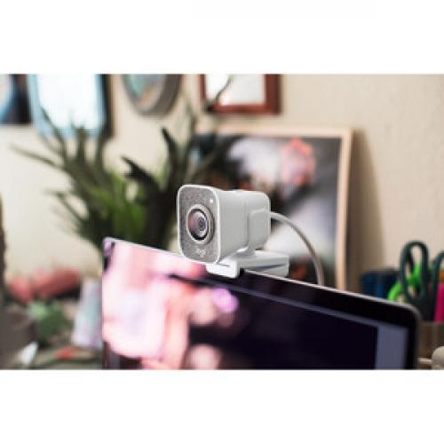 Logitech StreamCam Webcam   60 Fps   White   USB 3.1 Life-Style/500