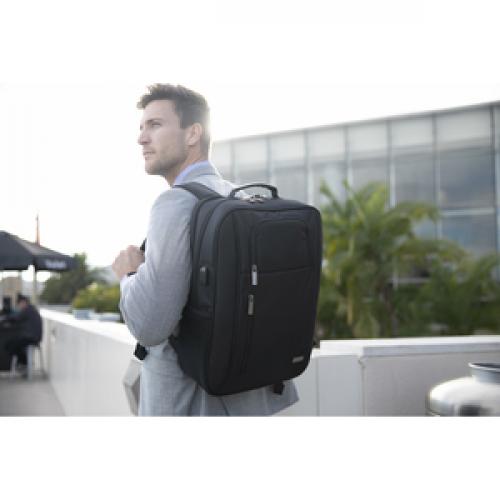CODi Magna 17.3" Backpack Life-Style/500