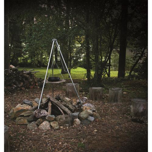 Camco Tripod Grill & Lantern Holder   With Grill, Bilingual Life-Style/500
